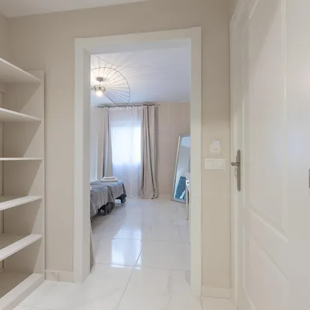 Residencia Deportiva Rozarossa Otel *