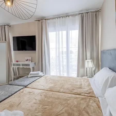 Otel Residencia Deportiva Rozarossa