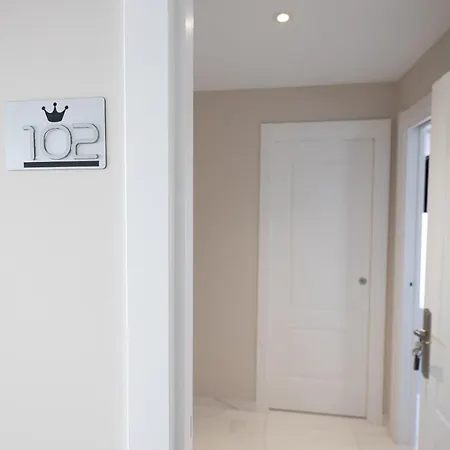 Residencia Deportiva Rozarossa Otel
