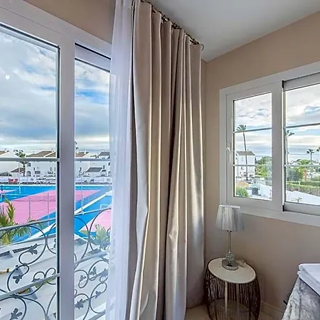 Residencia Deportiva Rozarossa Otel