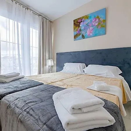 Residencia Deportiva Rozarossa Otel *