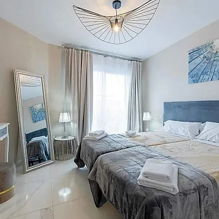 Otel Residencia Deportiva Rozarossa Estepona