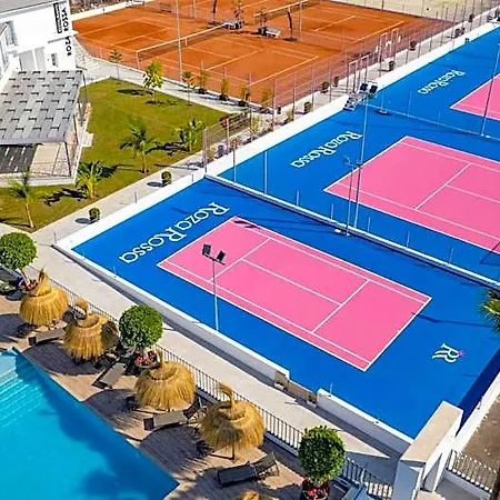 Otel Residencia Deportiva Rozarossa