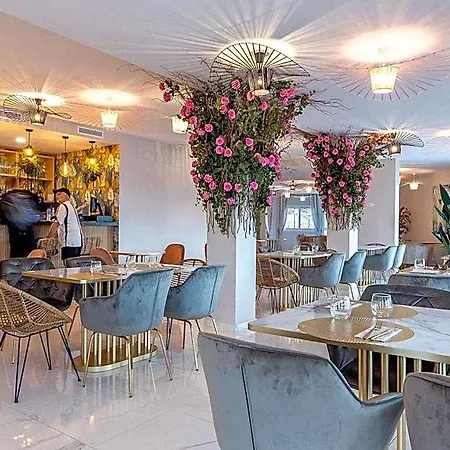Residencia Deportiva Rozarossa Otel Estepona