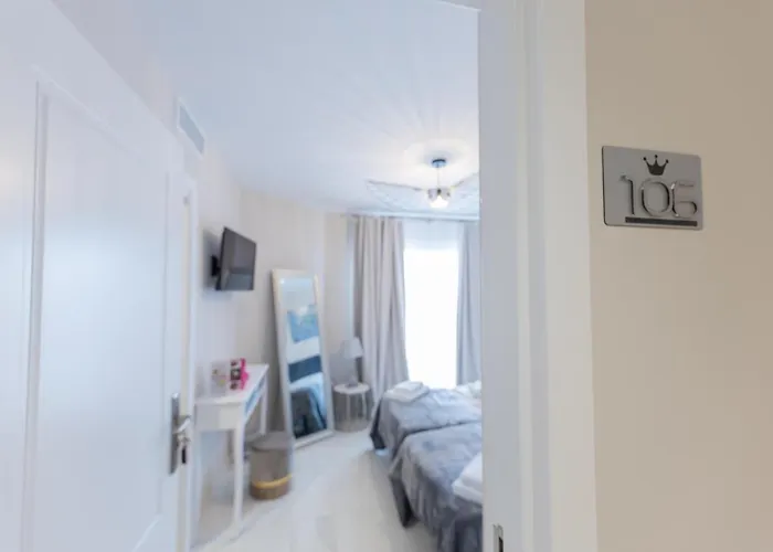 Готель Residencia Deportiva Rozarossa