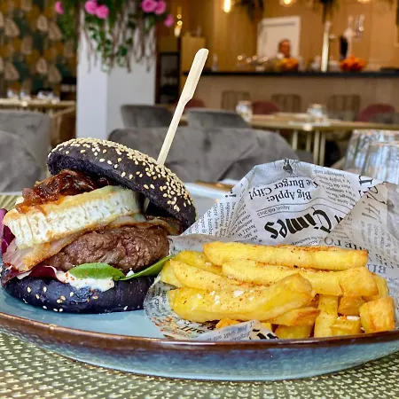 Residencia Deportiva Rozarossa Estepona