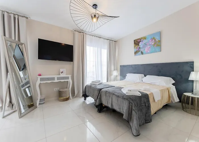 Отель Residencia Deportiva Rozarossa *