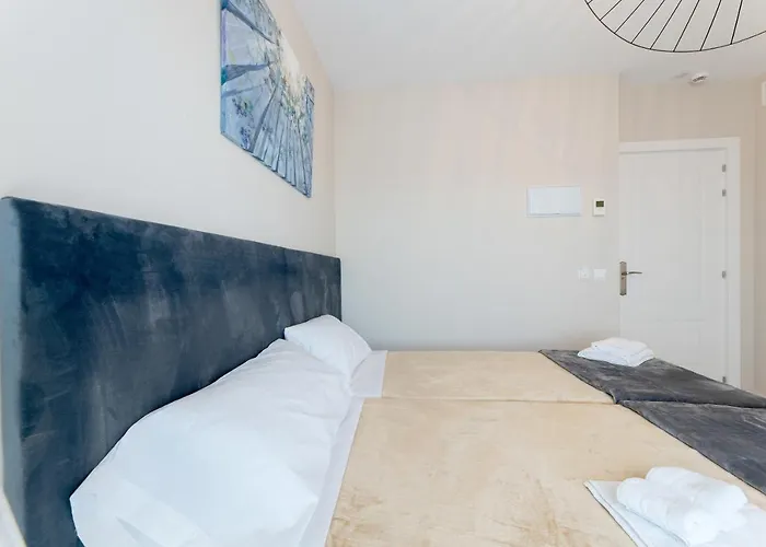 Residencia Deportiva Rozarossa Отель Эстепона